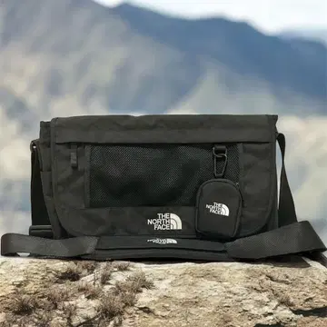 THE NORTH FACE 메신저 백 블랙