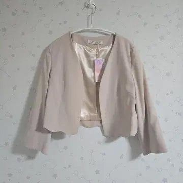 가격표 부착 파티 관혼상제 베이지 숏 기장 재킷 포멀