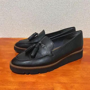 새상품급 다이애나 태슬 로퍼 블랙 23.5cm