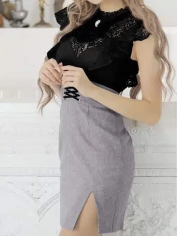 an 초커 레이스업 타이트 드레스
