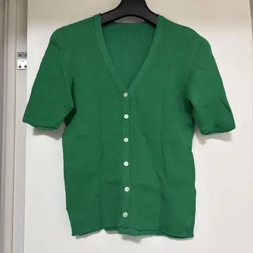 MACPHEE 맥피 V넥 반팔 니트