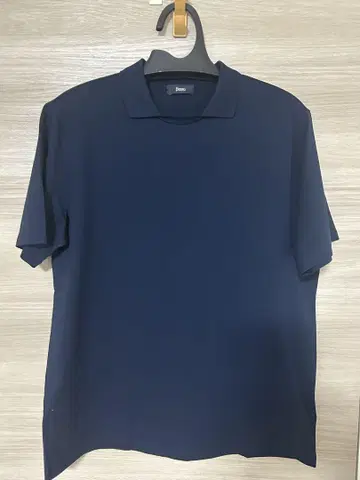 HERNO 헤르노 현행 모델 네이비 반팔 피케 셔츠 새상품급 상의