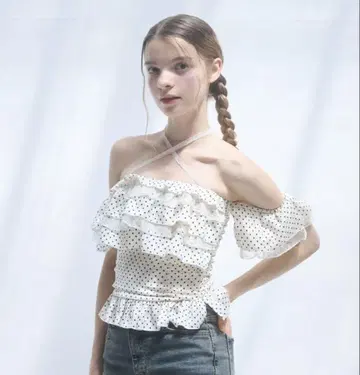 yilon 이론 DOT FRILL BLOUSE