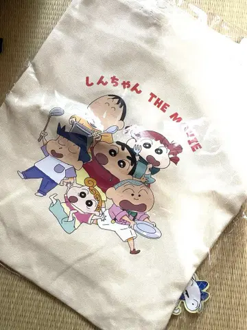 영화 짱구는 못말려 초화려! 불볕더위의 카스카베 댄서즈
