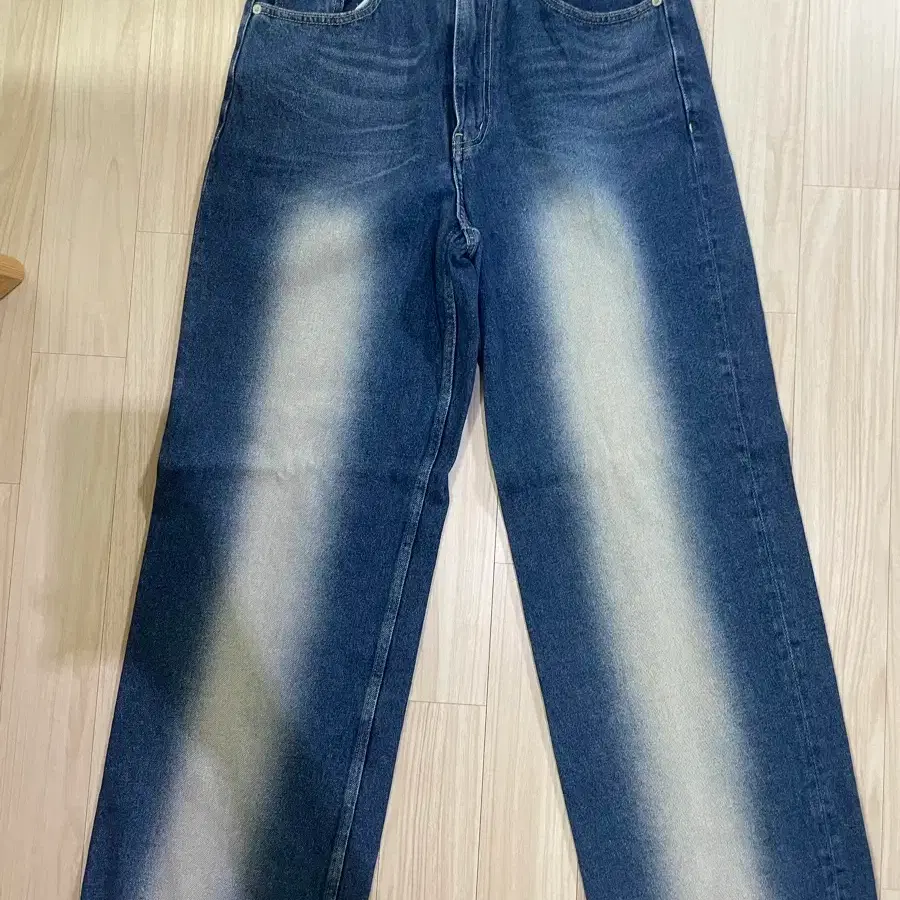 ☆送料・関税込☆SATUR☆Brooklyn Newtro wide Washed Denim SATUR☆