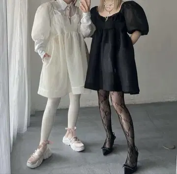 HerPraha / Flare puffy dress (ivory)
