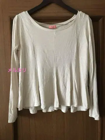 deicy me 롱T 플레어 mecouture 무지 긴팔