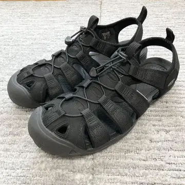 KEEN 샌들 CLEARWATER CNX 트리플 블랙 27.5