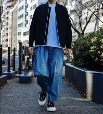 ATTACHMENT 11OZ 데님 와이드 테이퍼드 팬츠