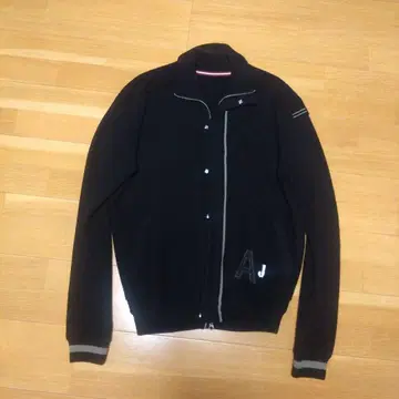 ARMANI JEANS 블랙 울 점퍼 W497TS