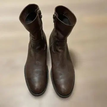 BUTTERO 브라운 가죽 지퍼 부츠 중간 힐