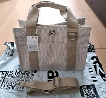 Lululemon 베이지 메쉬 토트백
