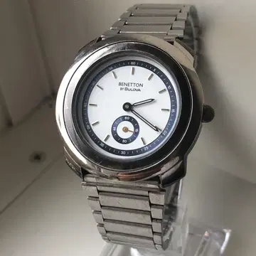 [초레어] BENETTON by Bulova 더블 네임 아날로그 손목시계