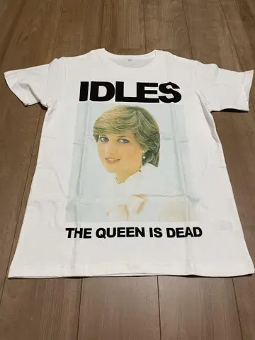 IDLES 다이애나 티셔츠 M 새상품 후지록 2023 아이들즈
