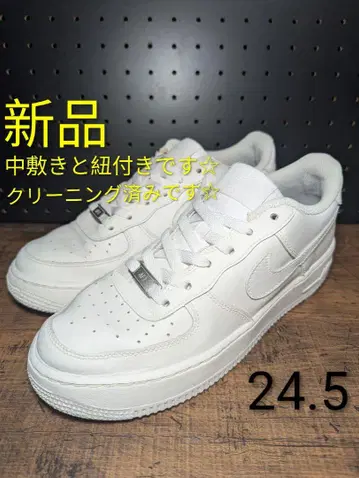 [ 24.5cm 중고 ] 화이트 스니커즈