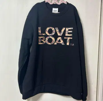 미사용 새상품 LOVE BOAT 로고 레오파드 무늬 트레이너 M