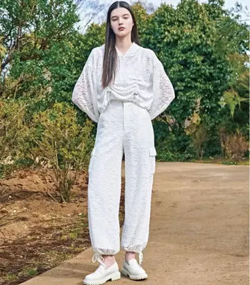 새상품급 Poppy 아사기뇨 크롭 레이스 후디 레이스 이너