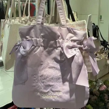 Maison de FLEUR 메종 드 플뢰르 치이카와 (먼작귀) 모몽가