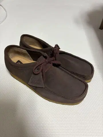 CLARKS ORIGINALS 왈라비 브라운 25.5