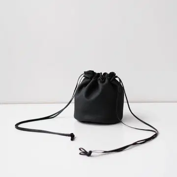 EO Shrink Dai Long Bag BLACK