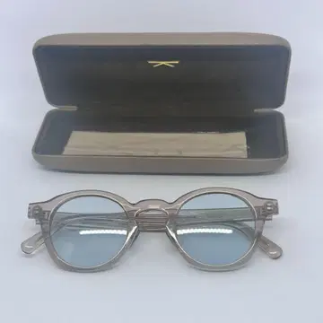 kearny dearie 츠네타 다이키 착용