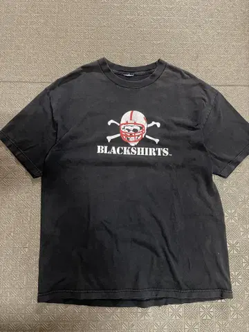 BLACKSHIRTS 네브라스카 대학교 스컬 T셔츠