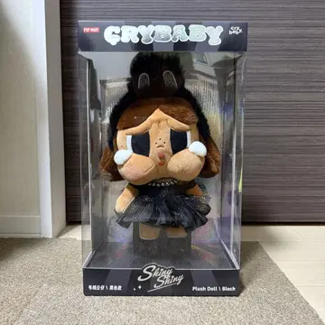CRYBABY SHINY SHINY 블랙 봉제 인형