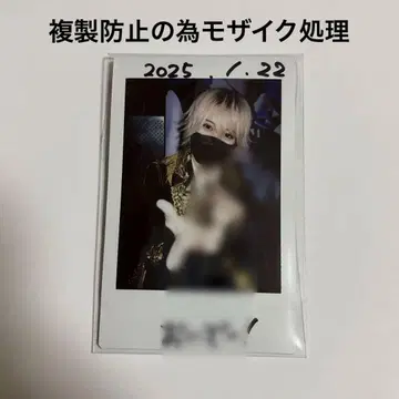 AVAM 전 멤버 2023 생탄 의상 공연 도라지꽃 향 폴라로이드