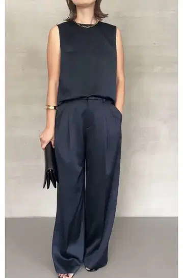 Deuxieme Classe Minimal Satin 블라우스, 팬츠