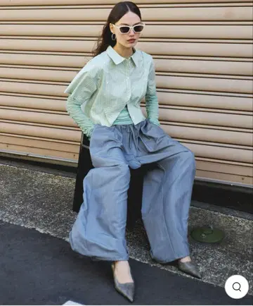 maison special Button Slit Short Shirt
