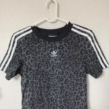 아디다스 adidas 레오파드 무늬 크롭 T셔츠