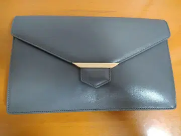 코시노 준코 그레이 가죽 클러치백