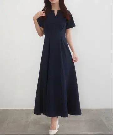 CENEA 키넥 턱 디자인 원피스 [ 페티스커트 SET ]
