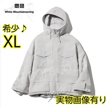 UNIQLO 화이트 마운티니어링 하이브리드 다운 파카