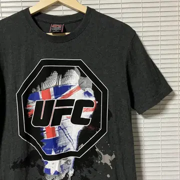 UFC 그래픽 프린트 티셔츠 S 사이즈