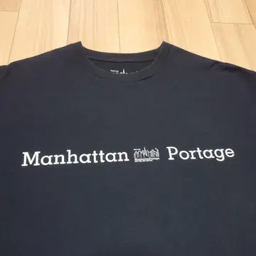 Manhattan Portage 로고 프린트 티셔츠