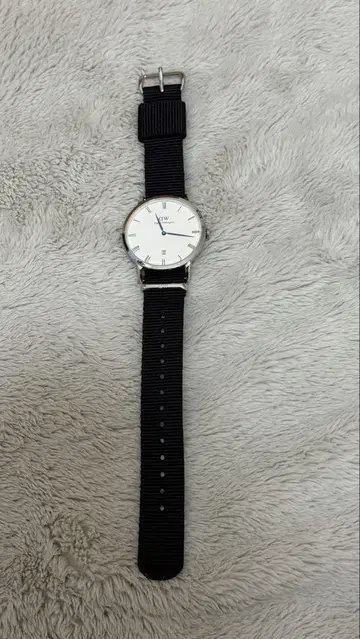 Daniel Wellington DW 화이트 다이얼 나일론 밴드