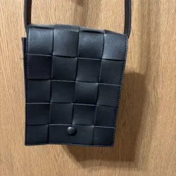 뜨개질 디자인 블랙 숄더백