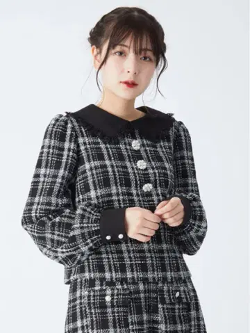 비쥬 버튼 프릴 칼라 TOPS