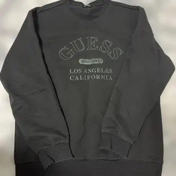 새상품급 GUESS 블랙 크루넥 맨투맨 L 사이즈