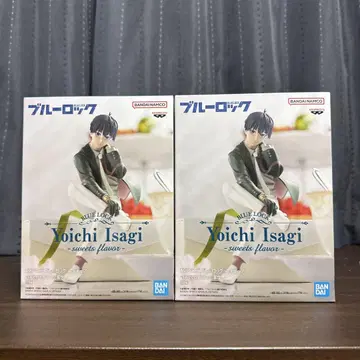 블루 록 sweets flavor 이사기 요이치 피규어 2개 세트