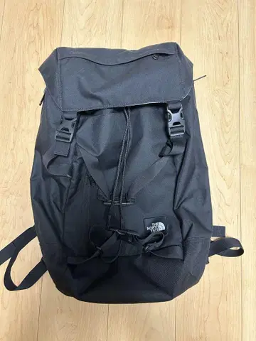 The North Face 블랙 백팩