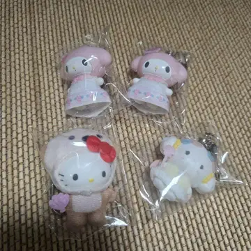 쪼끄맣게 산리오 키티 마이멜로디 코기뮨 키링