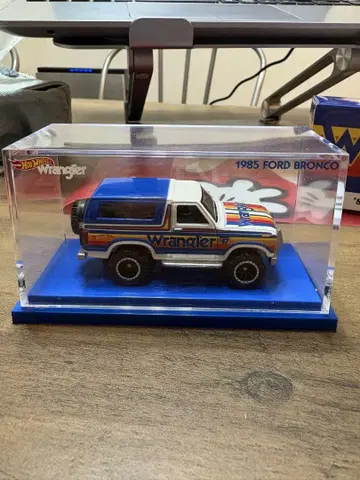 1985 Ford Bronco Wrangler hot wheels