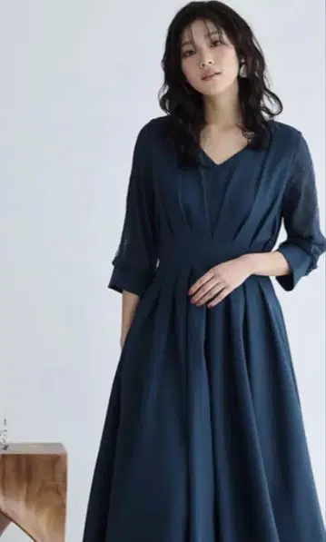 네이비 7부 소매 플레어 원피스
