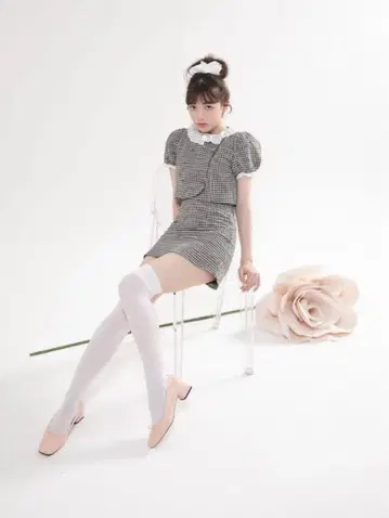 bubblesboutique 프릴 카라 셋업 체크
