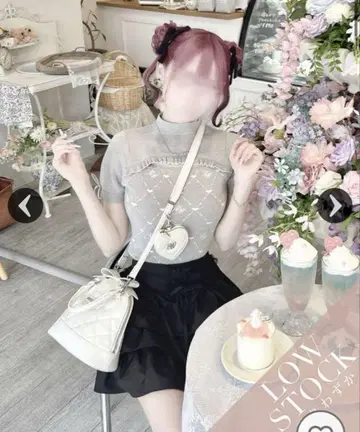 미사용 새상품 미셸 마카롱 MW 모노그램 상의 XS
