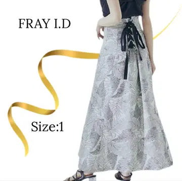 새상품급 FRAY I.D 리프 자카드 내로우 스커트 아이보리 롱