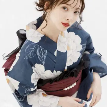Dita 유카타 시원한 바람의 남색 모란