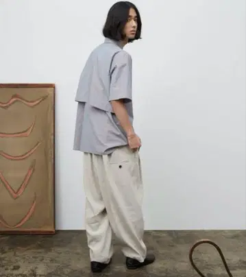 Dulcamara 두르카마라 숏 슬리브 트렌치 셔츠